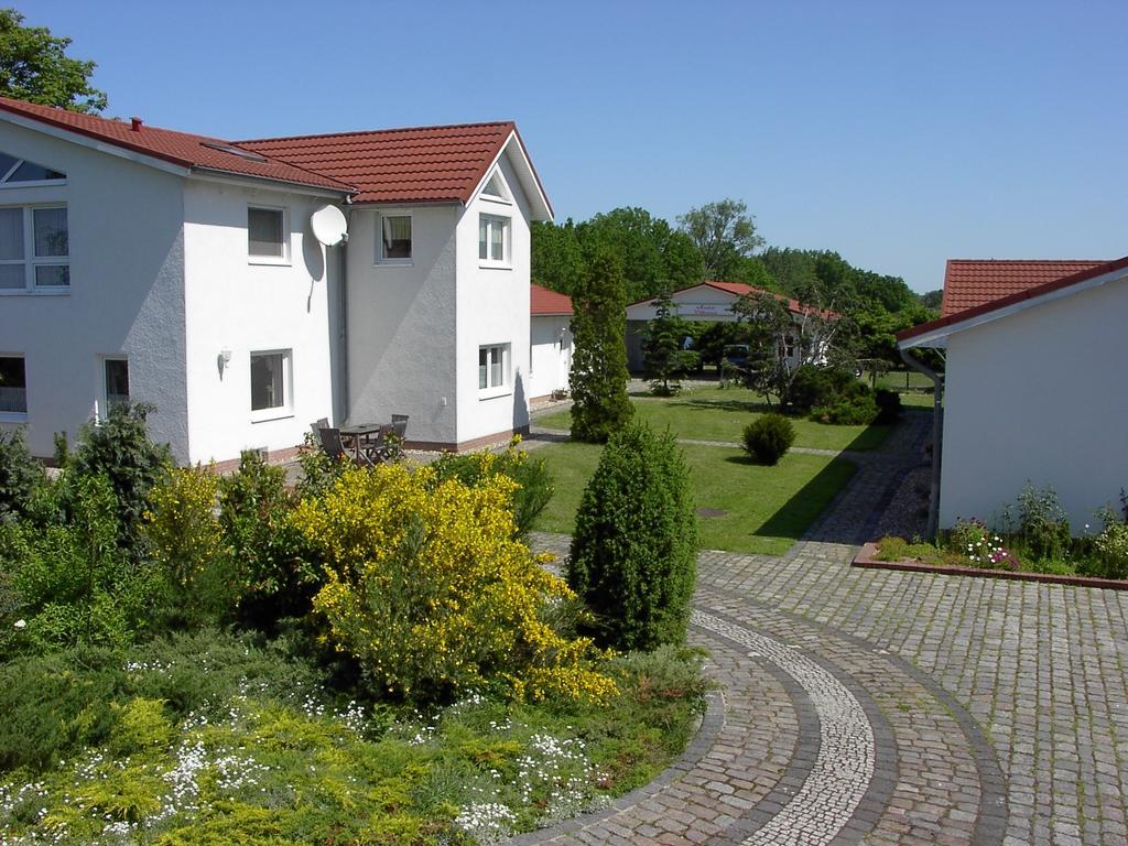 Landhotel Pathes Hof Volkenshagen Exterior foto
